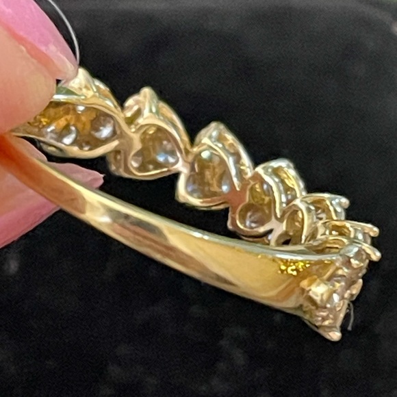 heart illusion 1/2 eternity ring marked 18K yellow gold 1.00 CTW Natural Diamond - Picture 9 of 12